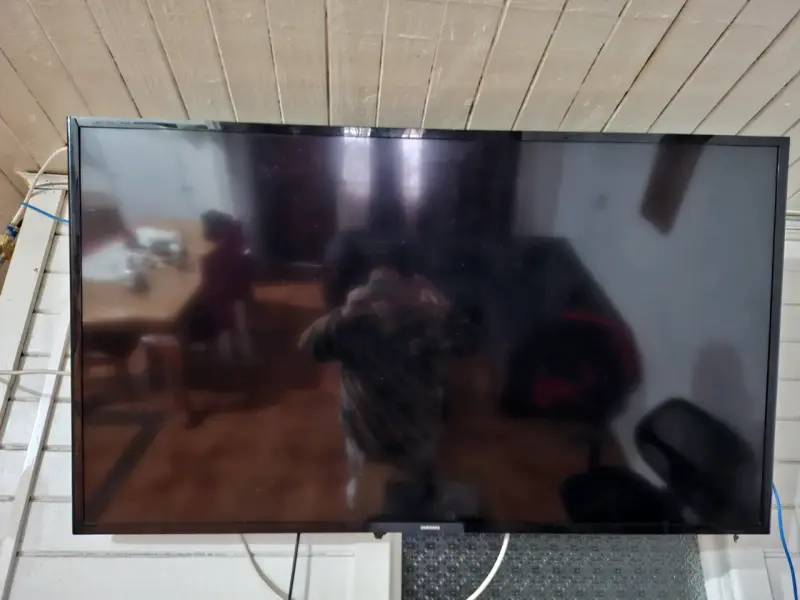 Televisor Samsung pantalla plana - 1
