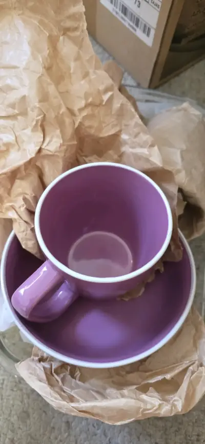 Set de tazas y bowls morados - miniatura 5