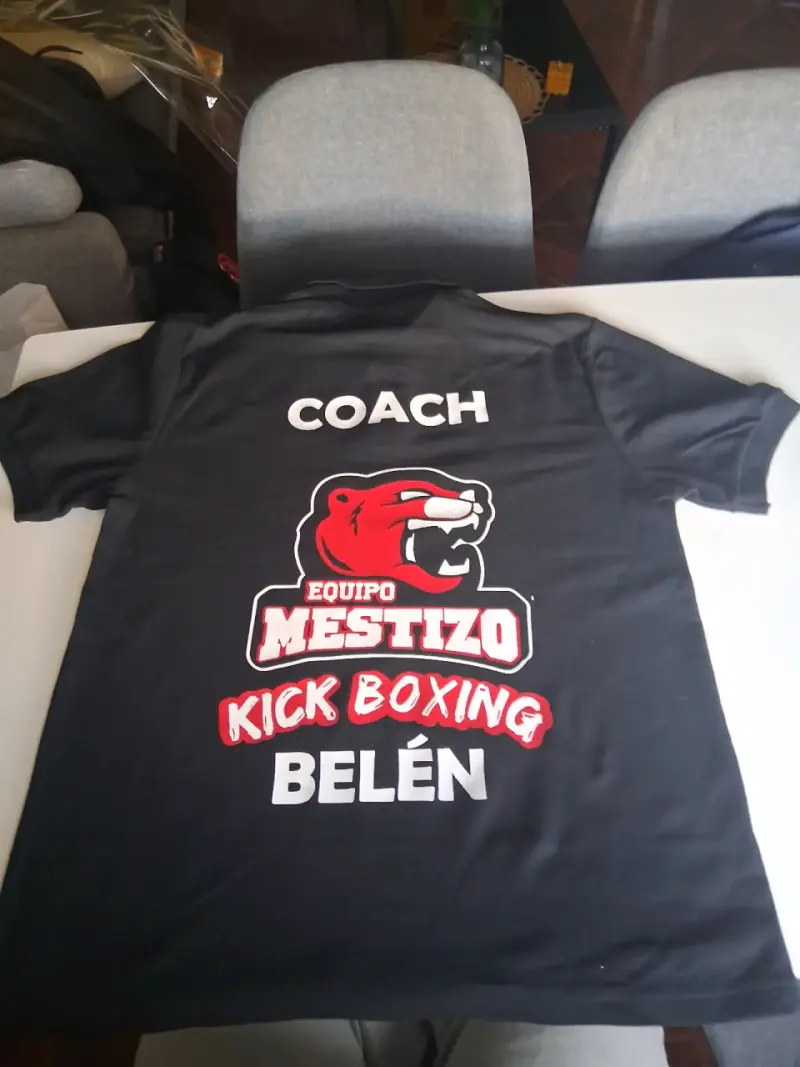 Polerón negro personalizado - 3
