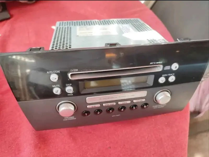 Radio Suzuki Swift original 2005-2010 - 2