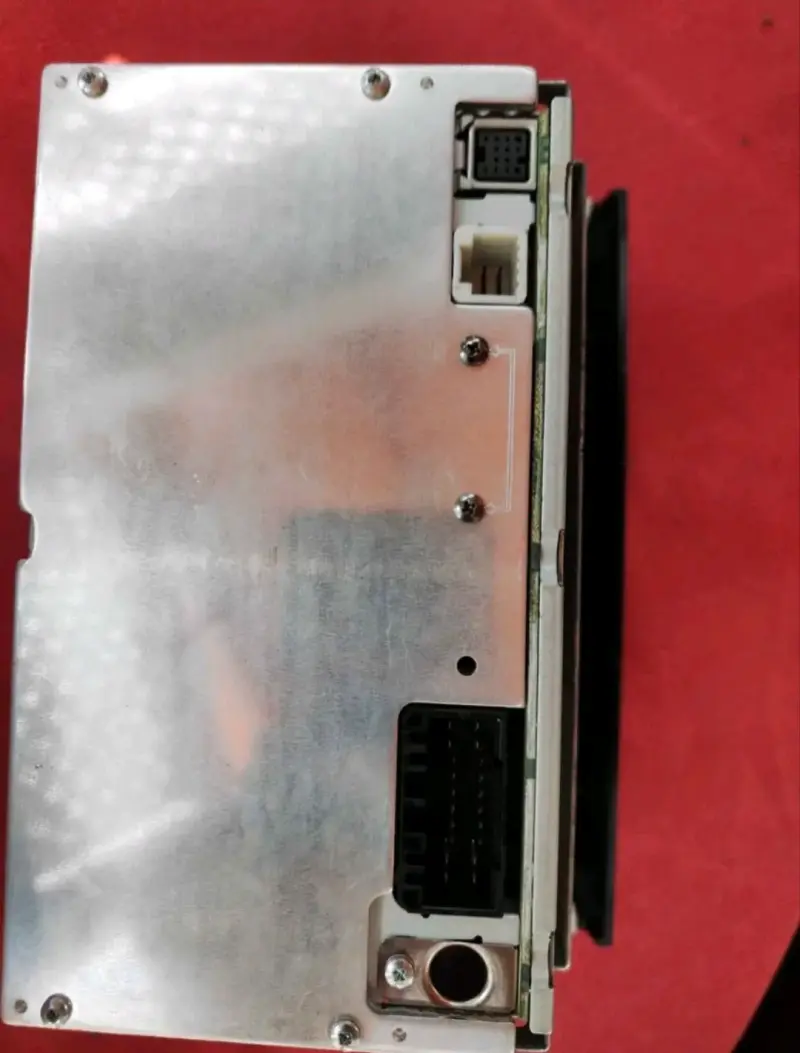 Radio Suzuki Swift original 2005-2010 - 4