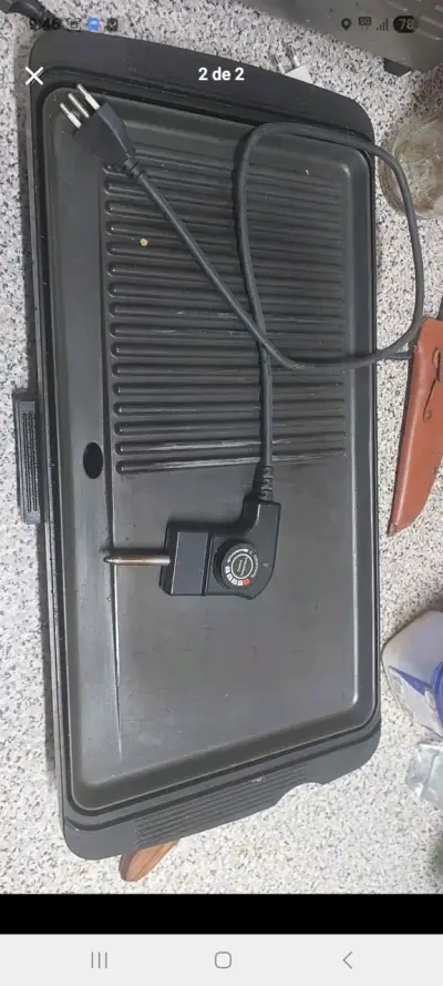 Parrilla eléctrica plana negra - miniatura 2