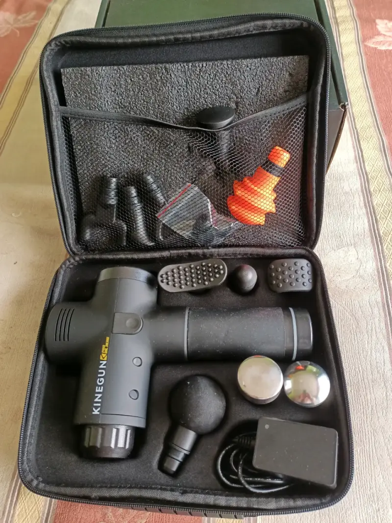 Pistola de masaje Kinegun con accesorios - 1