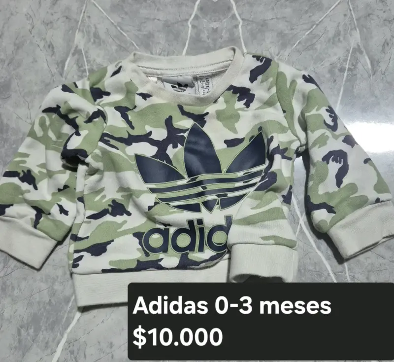 Polerón camuflado Adidas bebé