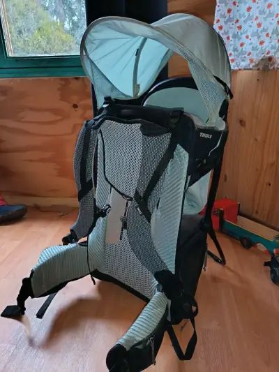 Mochila portabebés Thule gris - miniatura 5