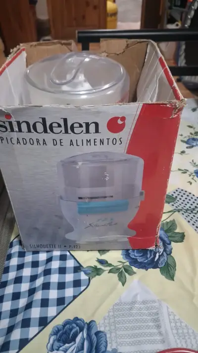 Cafetera Dolce Gusto Blanca - miniatura 2