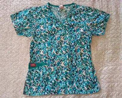 Poleras médica estampada - miniatura 3