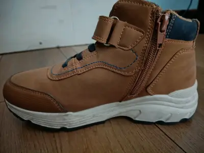 Zapatillas marrón con cierre velcro - miniatura 3