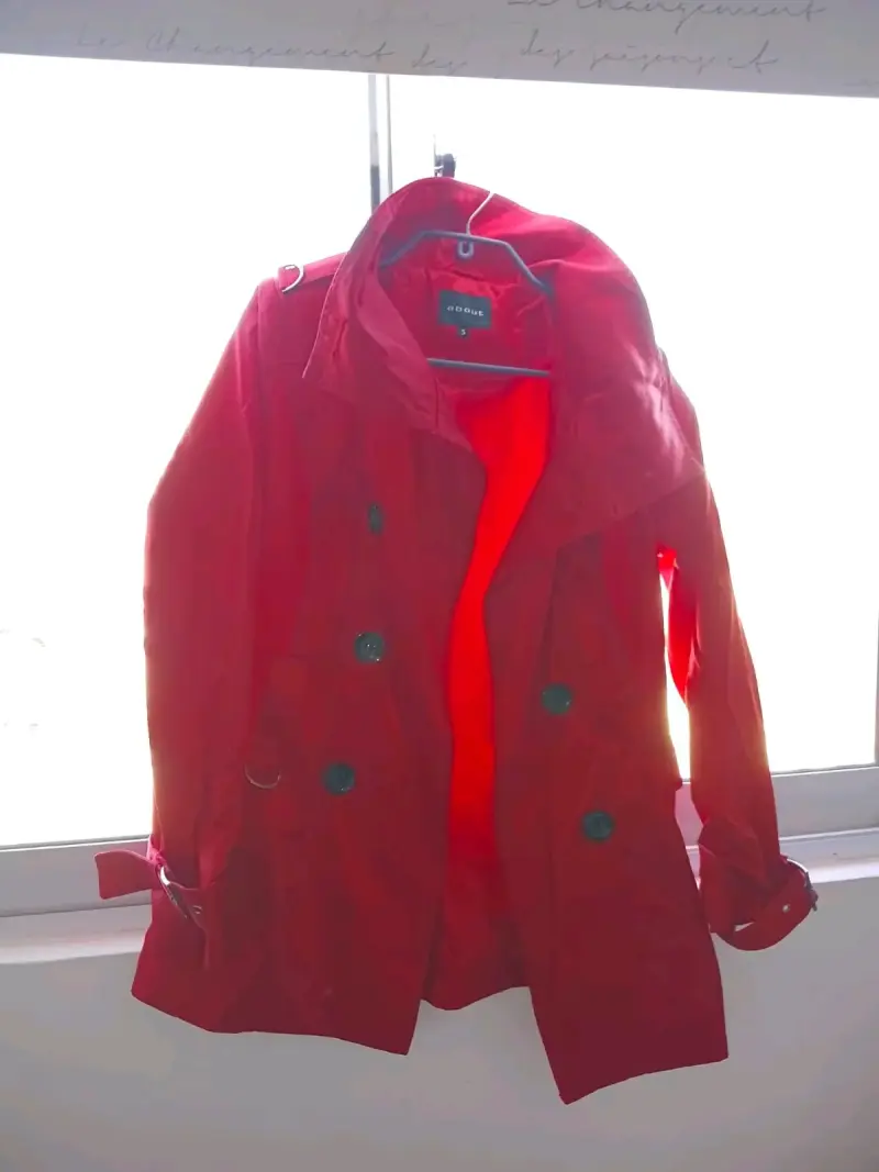 Abrigo rojo "About" S - 1