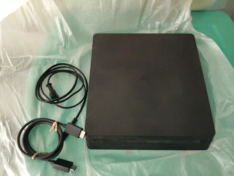 Consola PlayStation 4 usada - 2