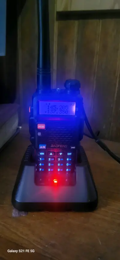 Radio Baofeng UV-5R Dual Band - miniatura 5