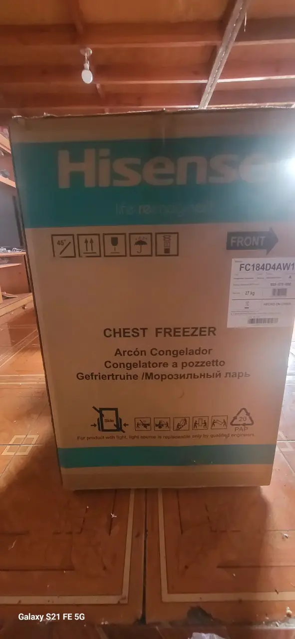 Congelador Hisense nuevo - 1