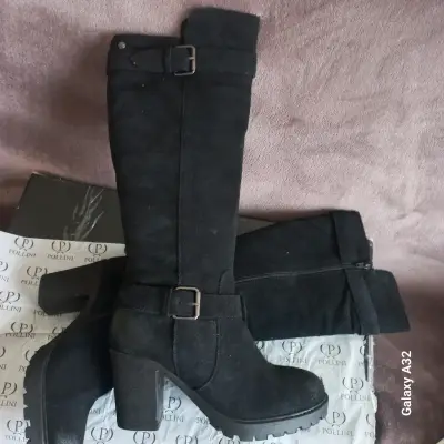 Botas negras de gamuza Pollini - miniatura 1