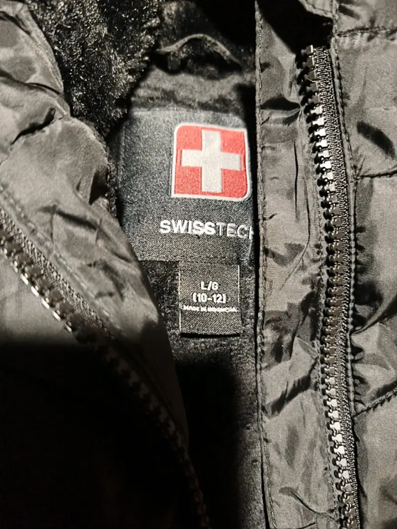 Chaqueta negra Swisstech - 1