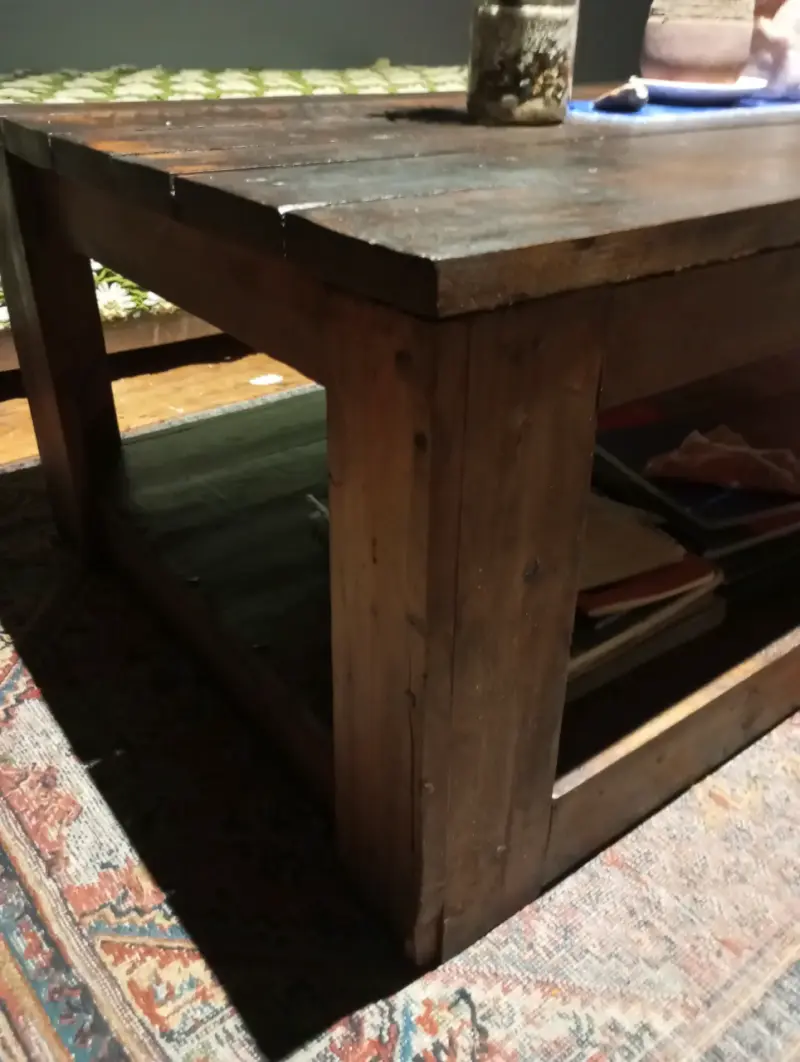Mesa de centro de madera rústica - 3