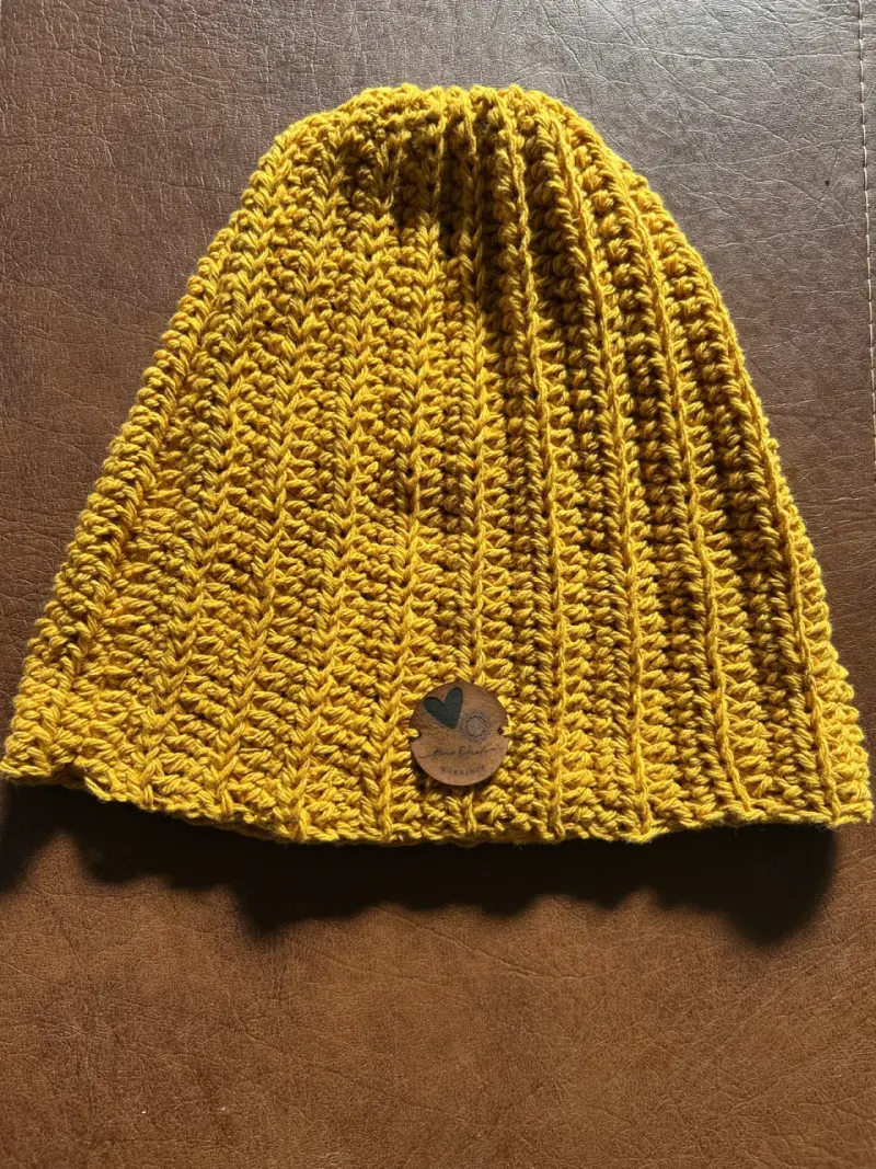 Gorro tejido mostaza - 3