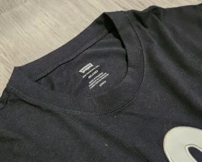 Polera Levi's 501 crop talla s - miniatura 3