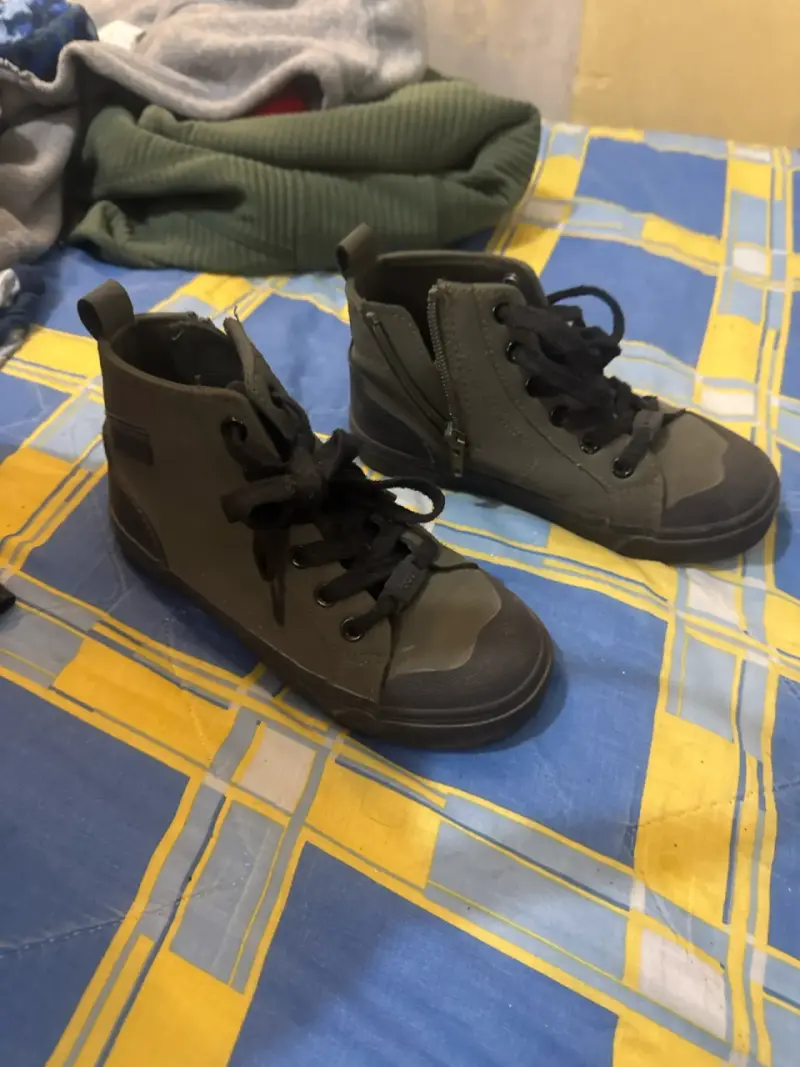 Zapatillas deportivas negras Puma - 2