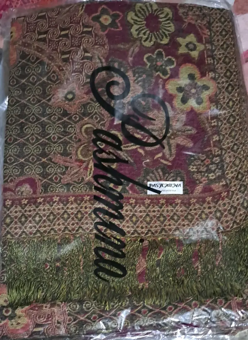 Pashmina con diseño floral - 1