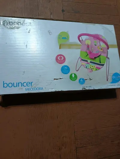 Mecedora para bebé 2 en 1 - miniatura 2
