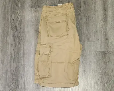 Short H&M talla 36 - miniatura 3