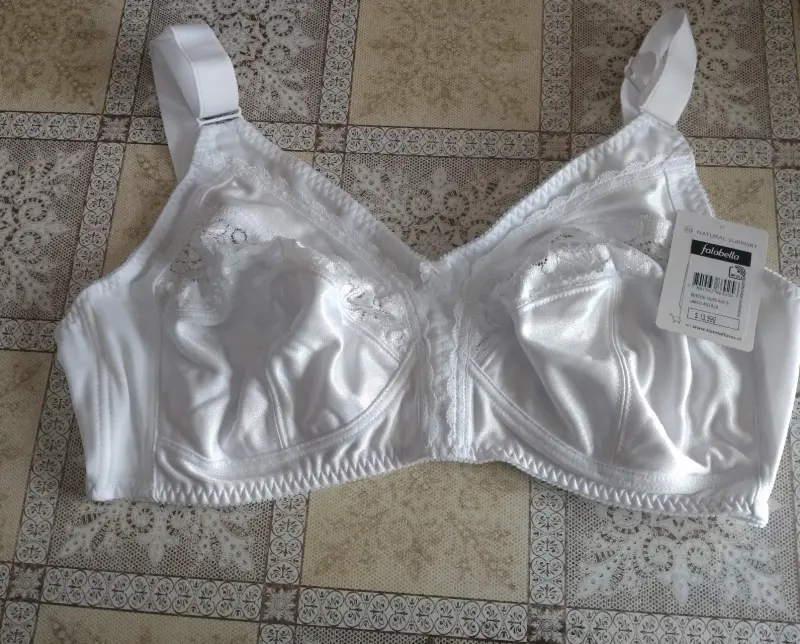 Sostén blanco con encaje nuevo - 1