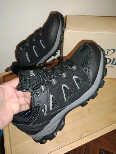 Zapatillas negras Spalding nro 40 - miniatura 2
