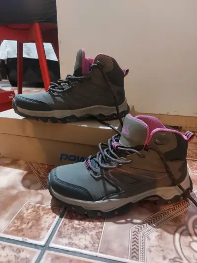 Botas trekking gris y rosa - miniatura 1