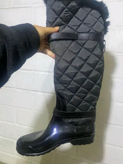Bota de invierno negra MK - miniatura 2