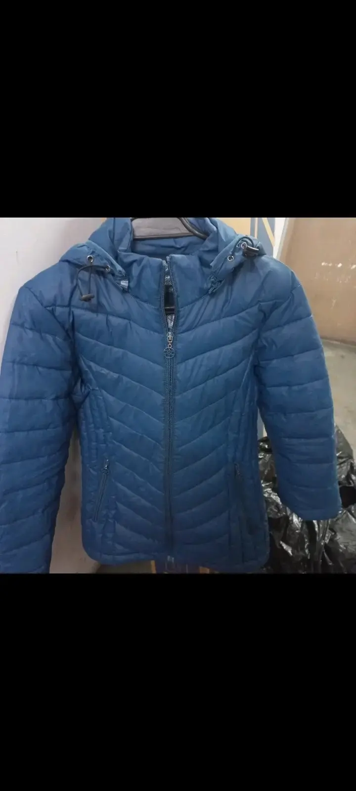Chaqueta puffer azul - 1