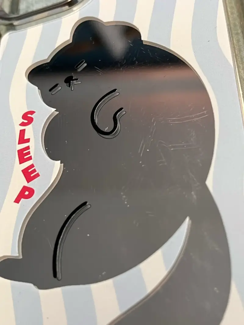 carcasa para iphone 11 con espejo de gato - 2