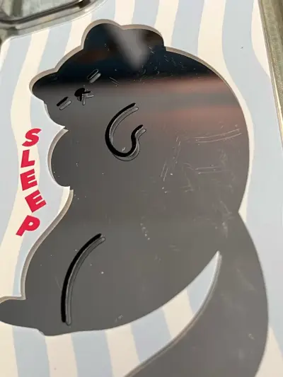 carcasa para iphone 11 con espejo de gato - miniatura 2