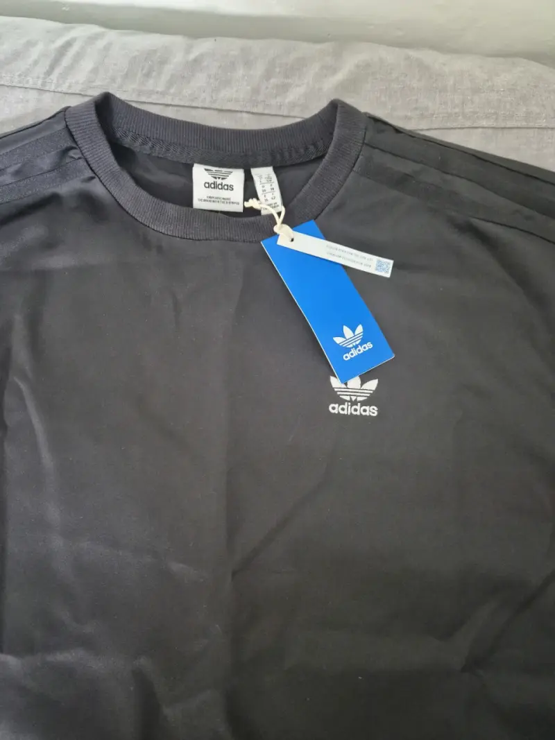 Vestido negro Adidas con etiqueta - 1