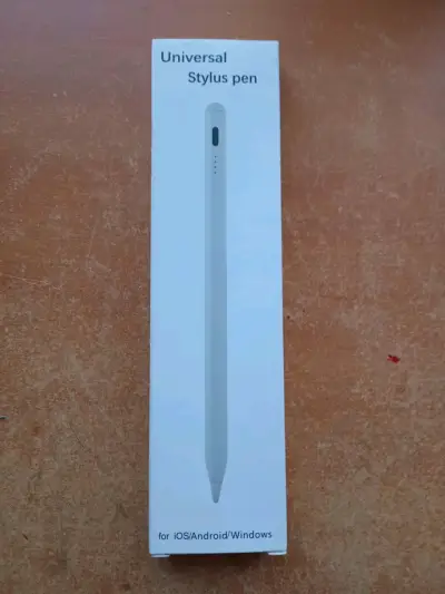 Lápiz táctil universal para tablet - miniatura 1