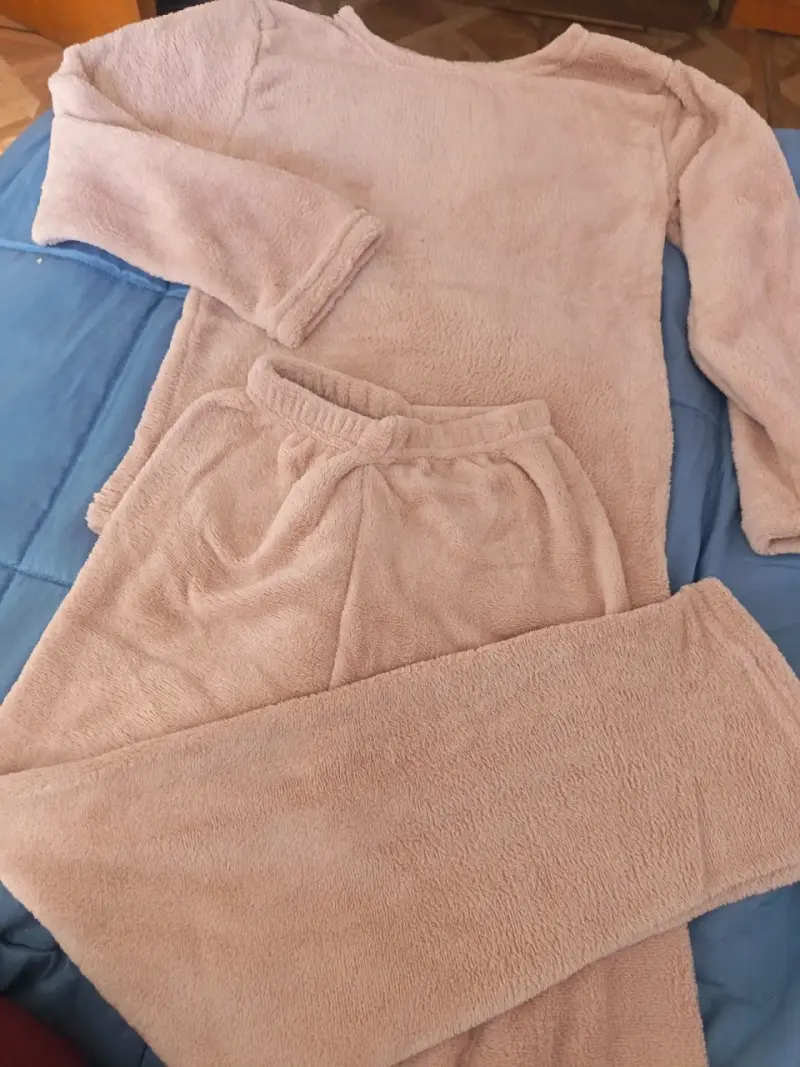 Pijama polar color beige