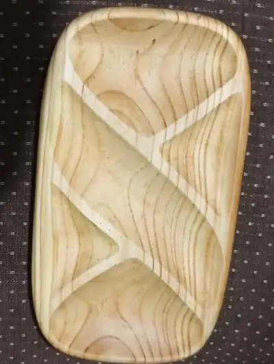 Bandeja de madera decorativa - miniatura 1