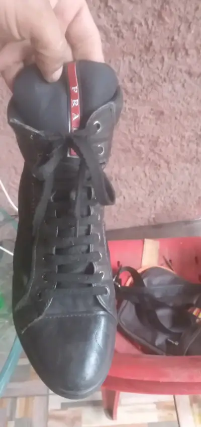 Zapatillas negras de cuero Prada - miniatura 1