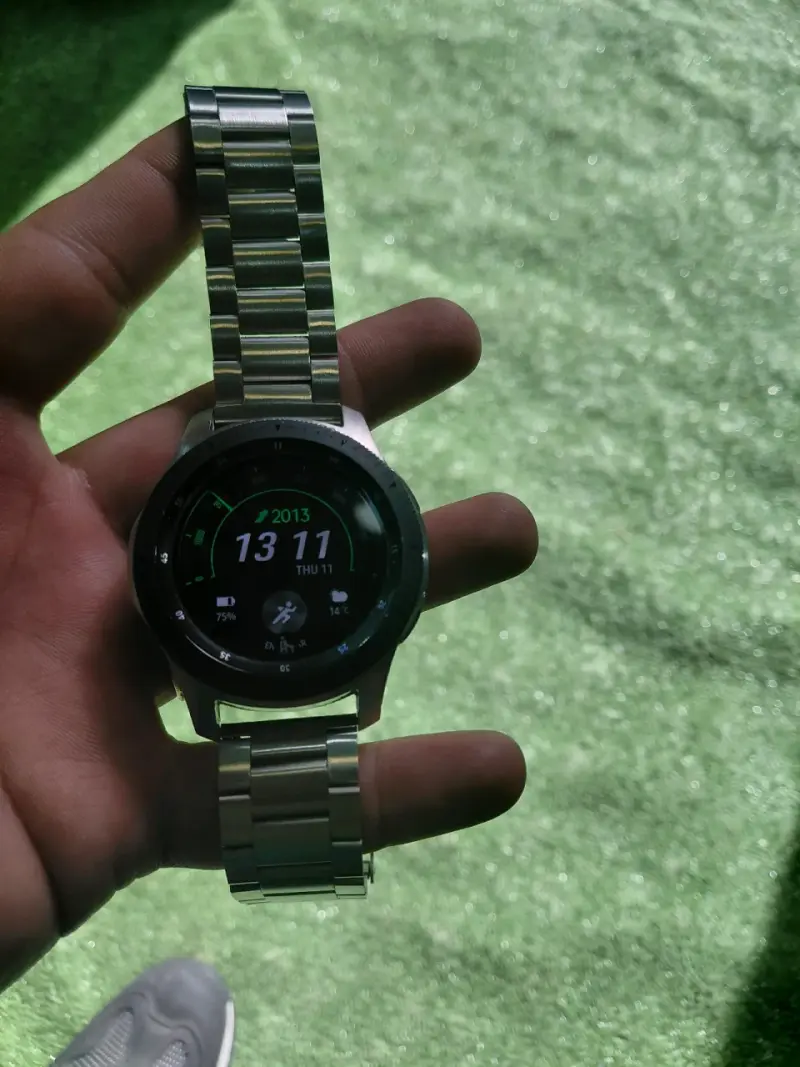 Reloj Galaxy Watch plateado - 3