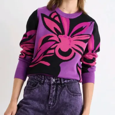 Suéter morado/fucsia con diseño floral - miniatura 3
