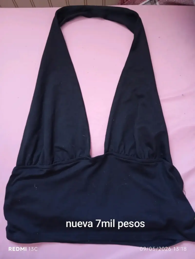 Top negro sin mangas