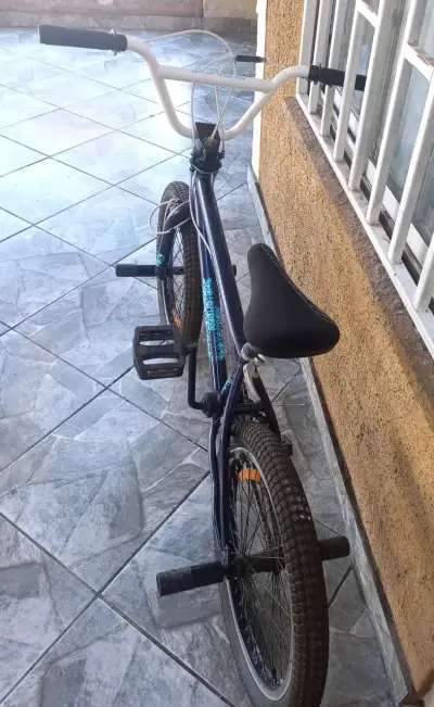 Bicicleta BMX - miniatura 3