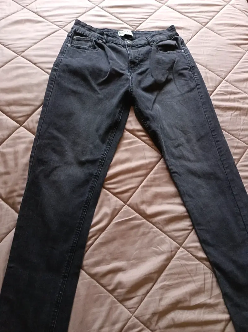 Jeans negros de mezclilla - 1