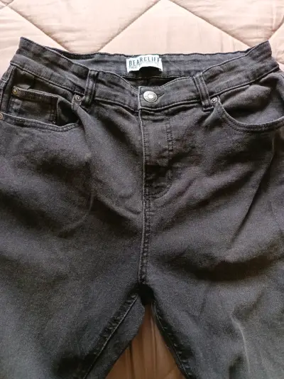 Jeans negros de mezclilla - miniatura 3