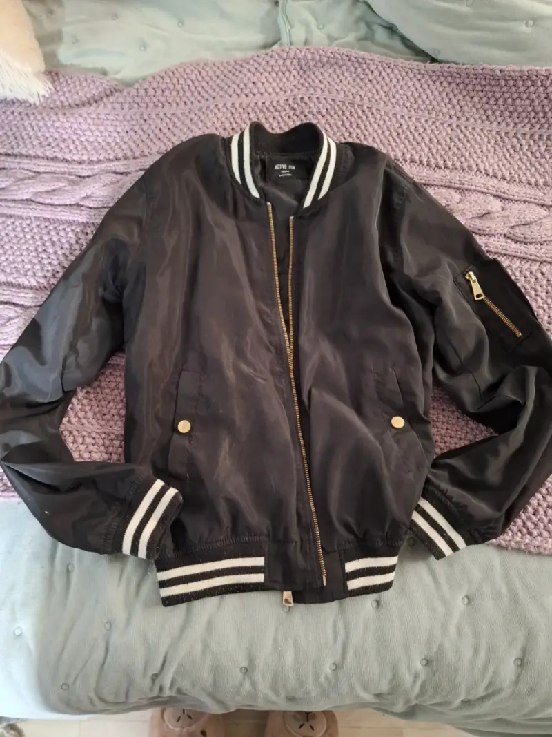Chaqueta bomber negra - 4