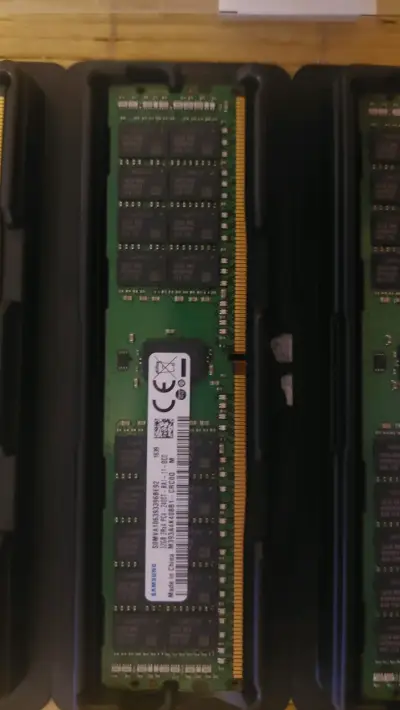 Kit de Memoria RAM, cada una de 32GB DDR4 - miniatura 4