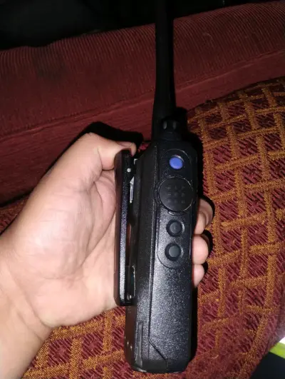 Radio Motorola DGP 4150 - miniatura 2