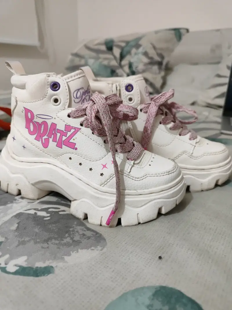 Zapatillas Bratz blancas con plataforma - 1