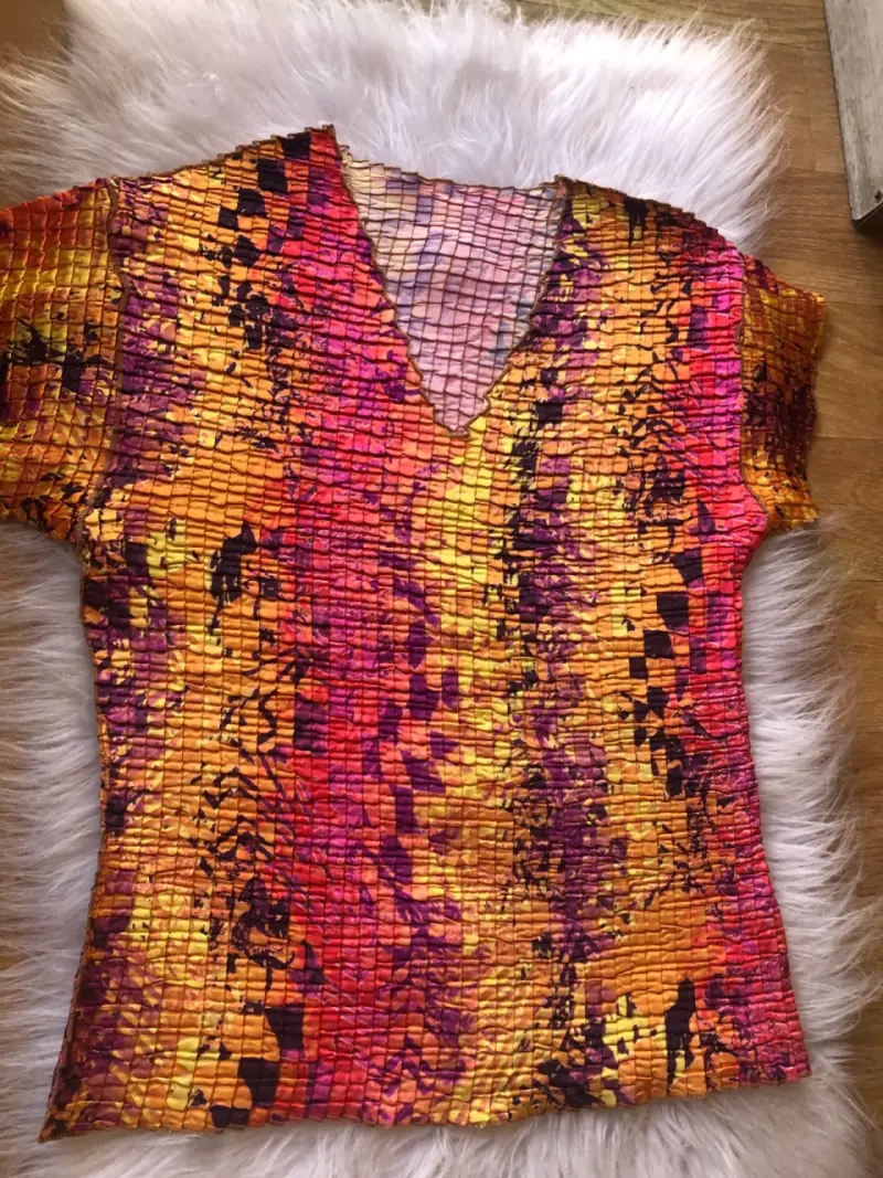 Blusa multicolor estampada