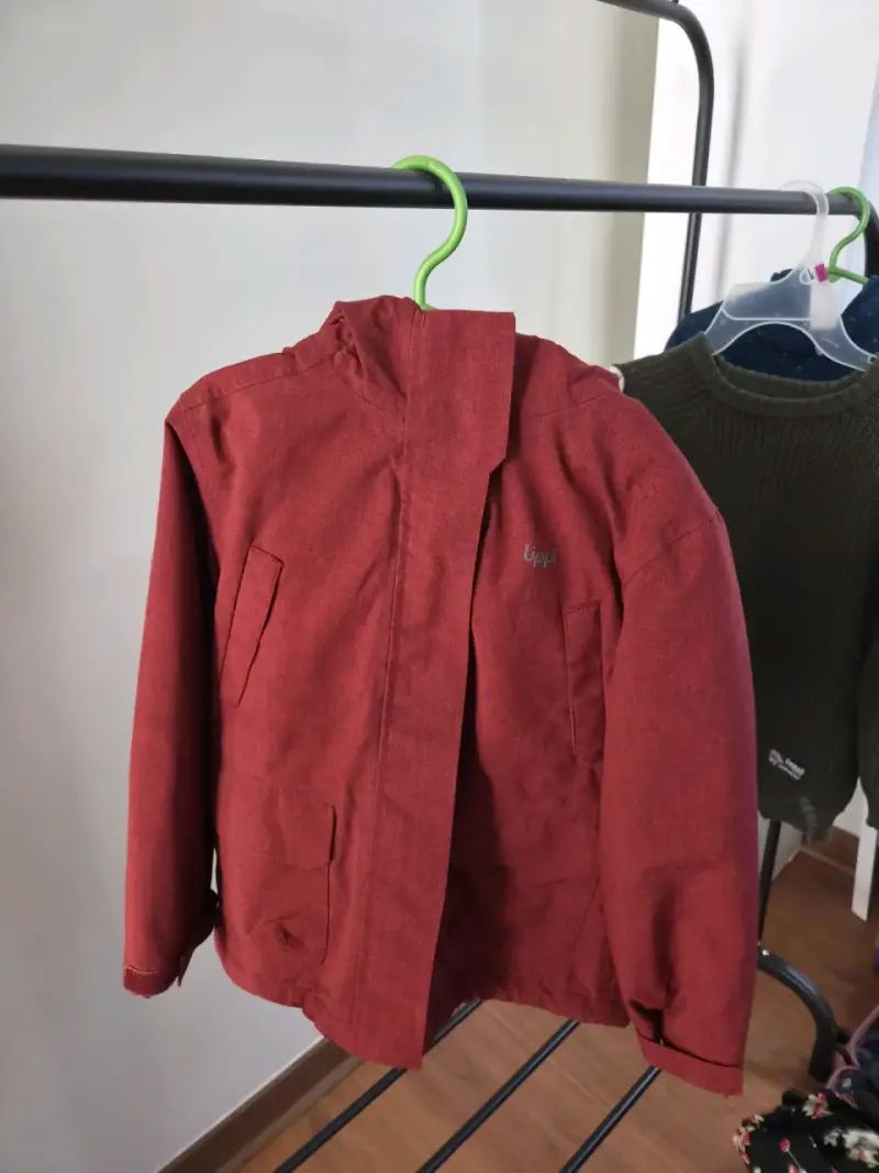 Parka infantil roja con capucha - 4