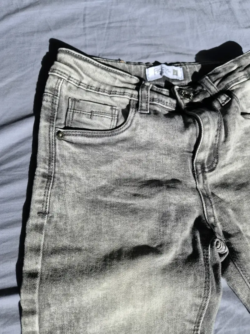 Jeans gris desgastado - 2